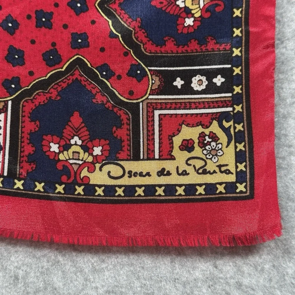 Vintage Oscar de la‎ Renta 100% Silk/Wool Paisley Scarf Red Japan 90s NOTE 52x10
